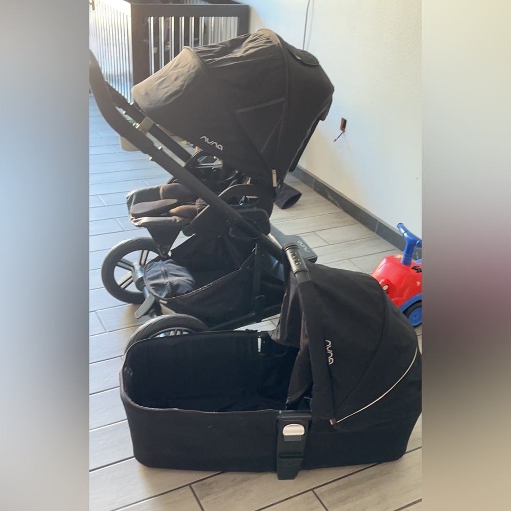 COPY - Nuna Mixx in great conditions